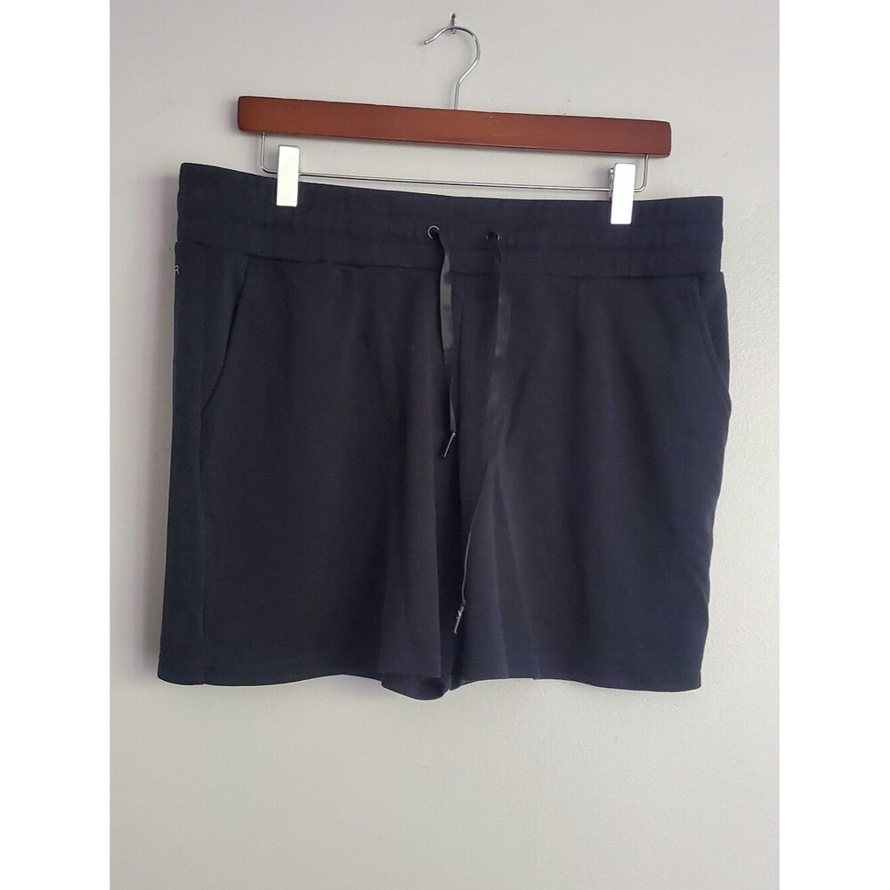 Spyder Black Athletic Shorts with Spider Logo Size XL